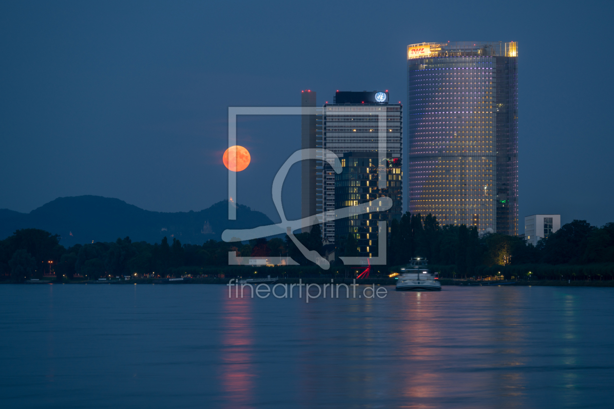 Bild-Nr.: 12485990 Vollmond über Bonn erstellt von der-rheinlaender